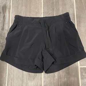 Lululemon Spring Breakaway Short